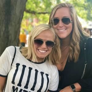 Meet your Posher, Jenna